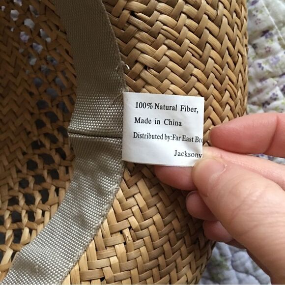 Straw Summer Hat with Black Ribbon - Picture 3 of 5